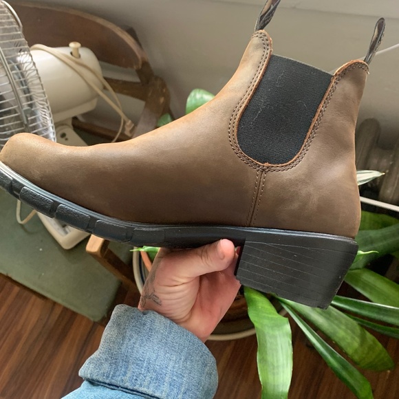 Blundstone Shoes - Blundstone boots like new